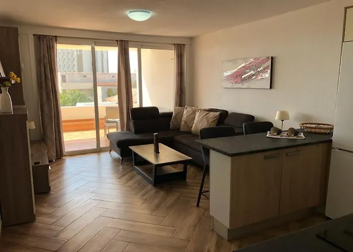 شقة Modern 2 Bed Penthouse Americas Centre Of Town With A Pool And Ocean Views بلايا ذي لاس أميريكاس