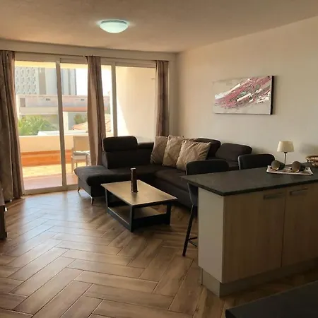 شقة Modern 2 Bed Penthouse Americas Centre Of Town With A Pool And Ocean Views بلايا ذي لاس أميريكاس